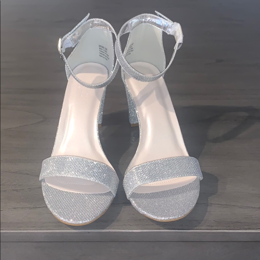 David’s Bridal Bridesmaid Shoes!